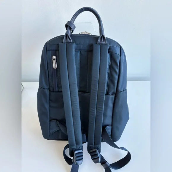 NWOT Briggs & Riley slim Rhapsody navy backpack - Picture 10 of 15